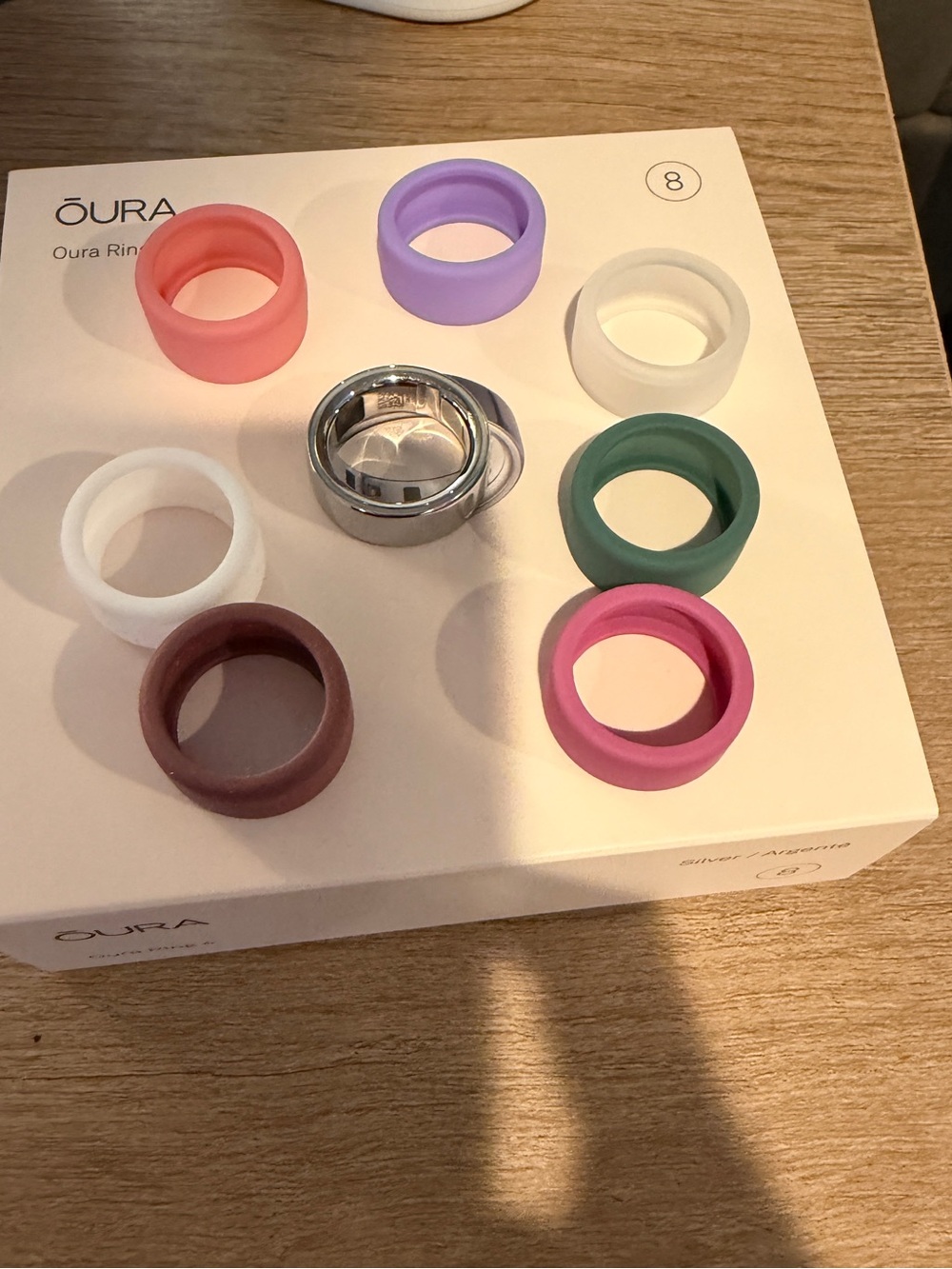 Oura Ring 4 Silver Size 8 - Picture 6 of 9